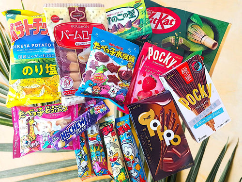 Japanese Snacks Standard BOX - Popular Treats & Sweets Collection